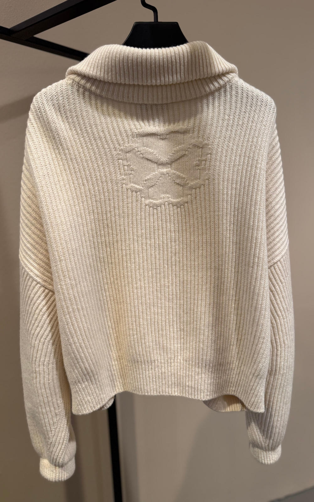 BOBBI VEST