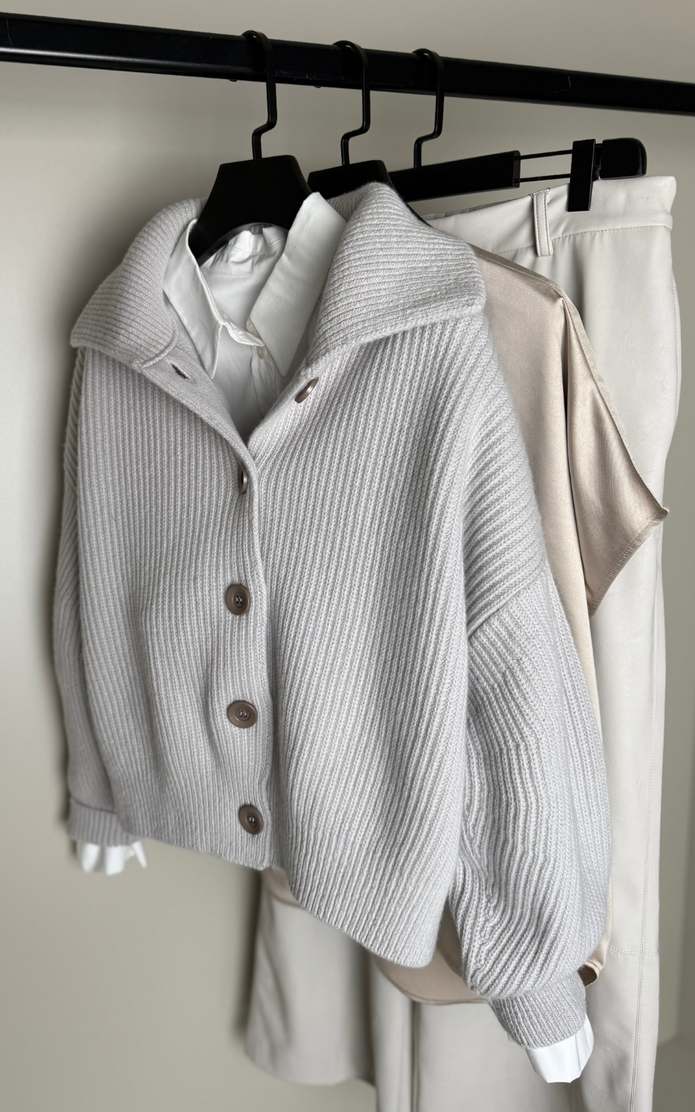 BOBBI VEST