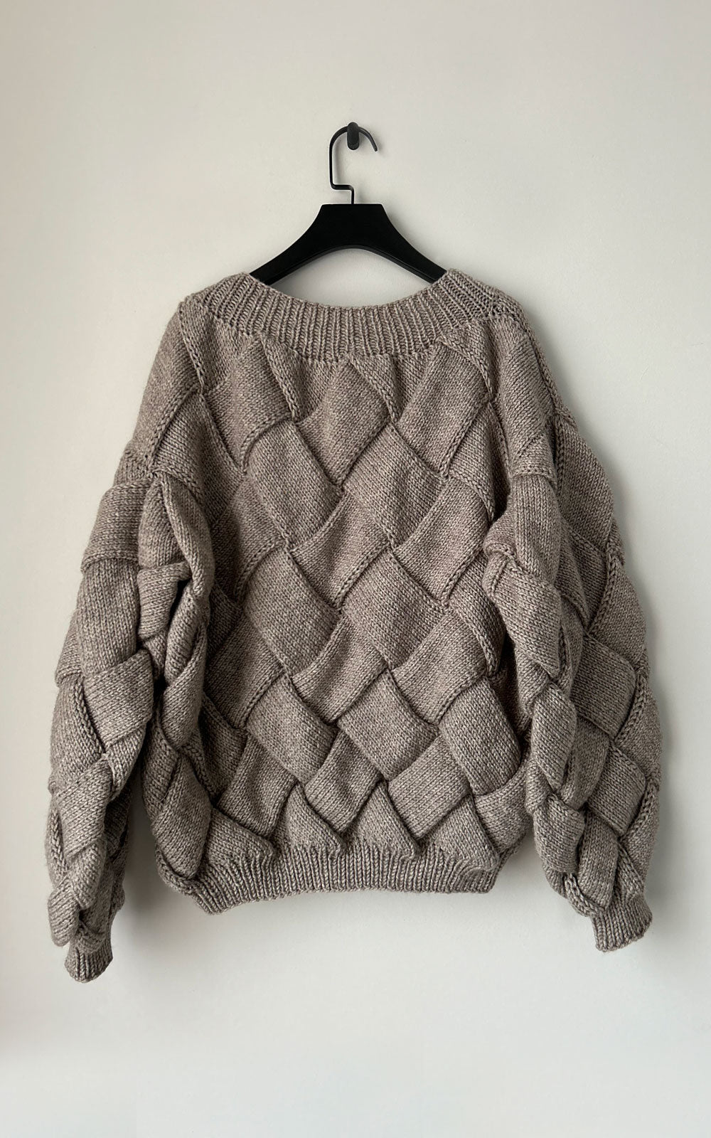 BRITT SWEATER