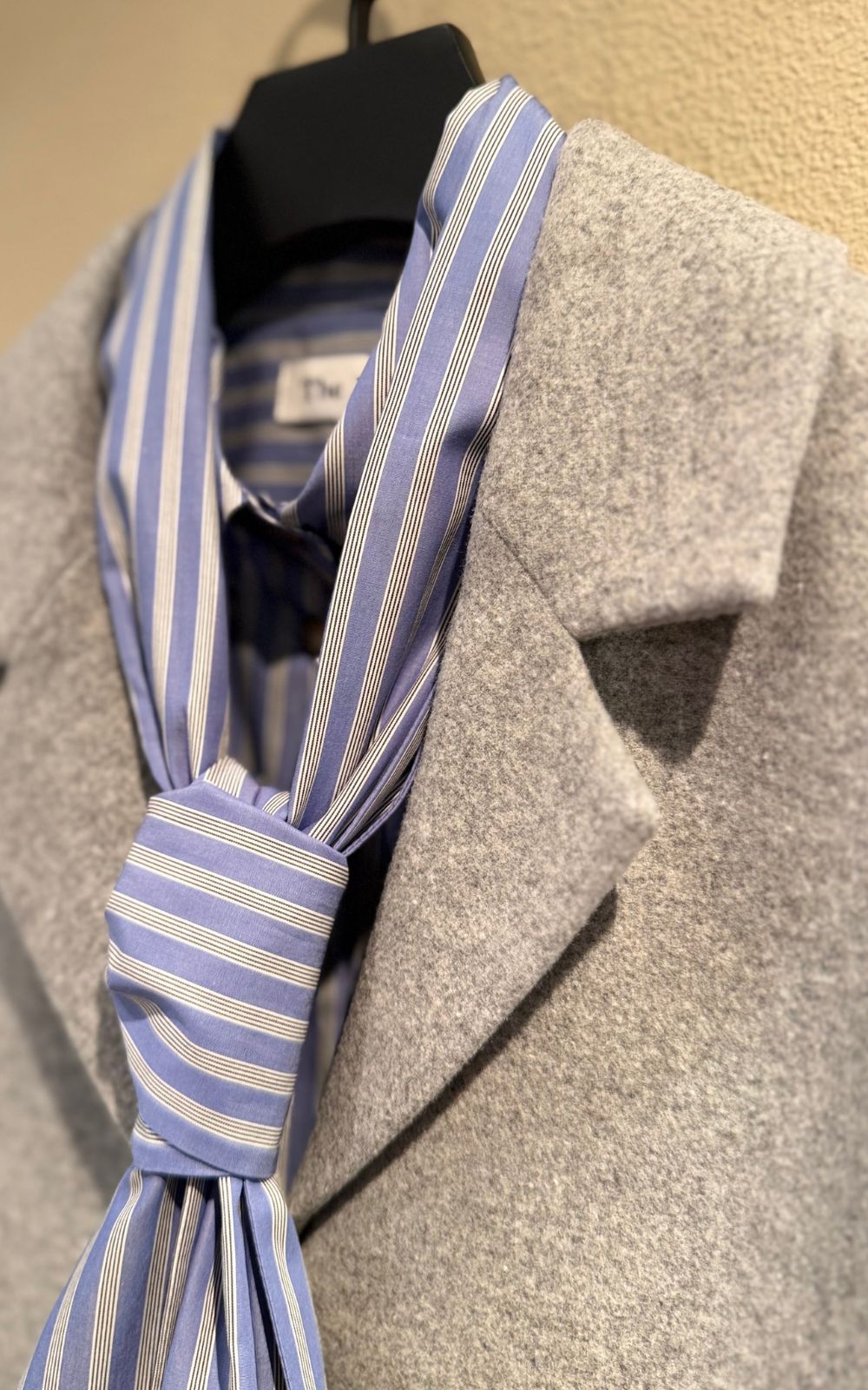 MORRIS BLAZER