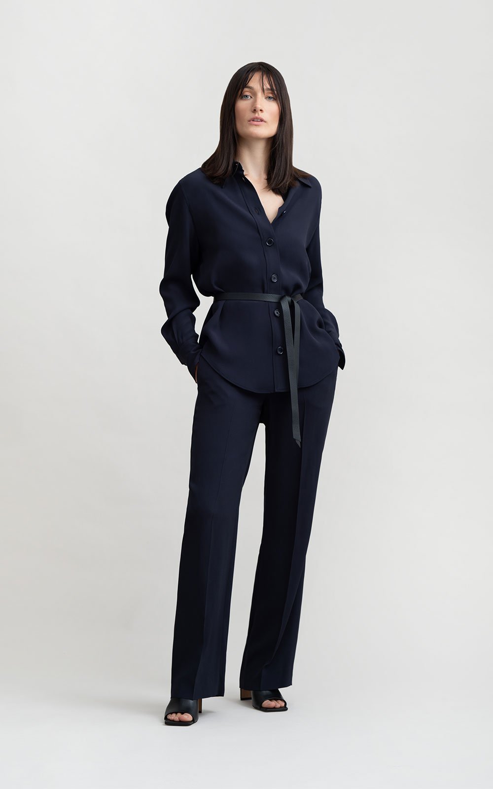 Bomary navy trousers