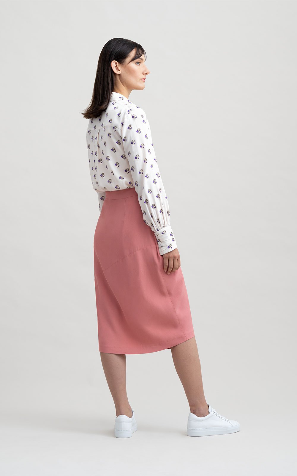 Bodhil skirt pinky nude